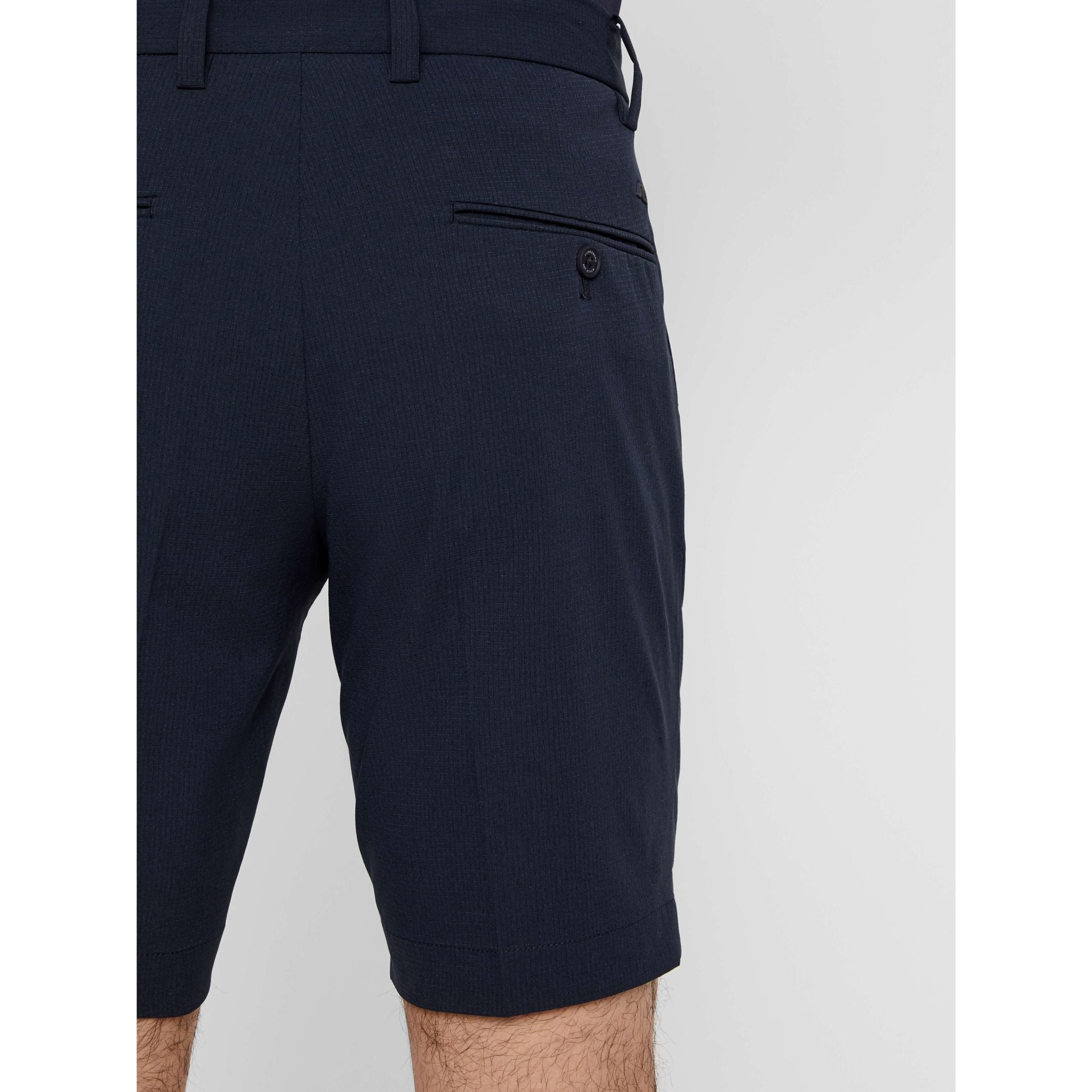 Short J. Lindeberg M Vent Short moulant à fente haute Jl Navy Homme