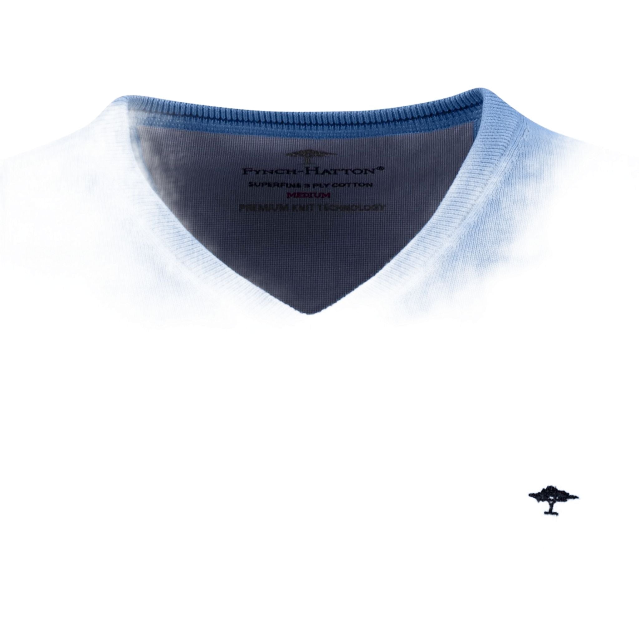 Pull de golf Fynch Hatton à col en V, couleur superfine, pour homme, bleu ciel clair.