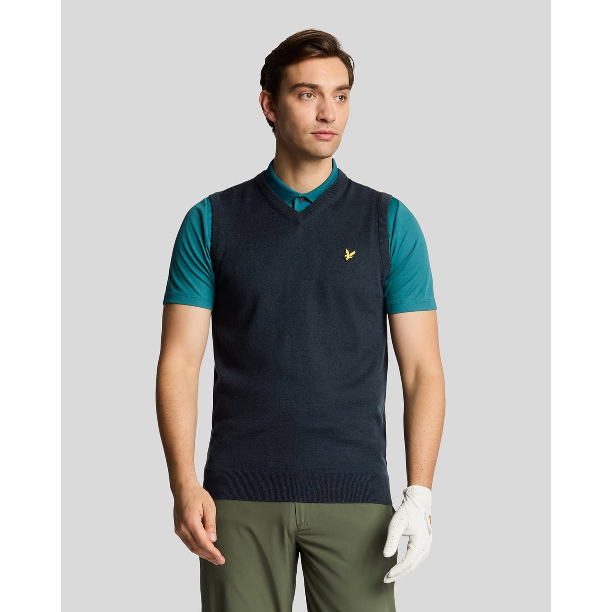 Gilet col V tricoté en mélange de laine mérinos Lyle & Scott pour homme