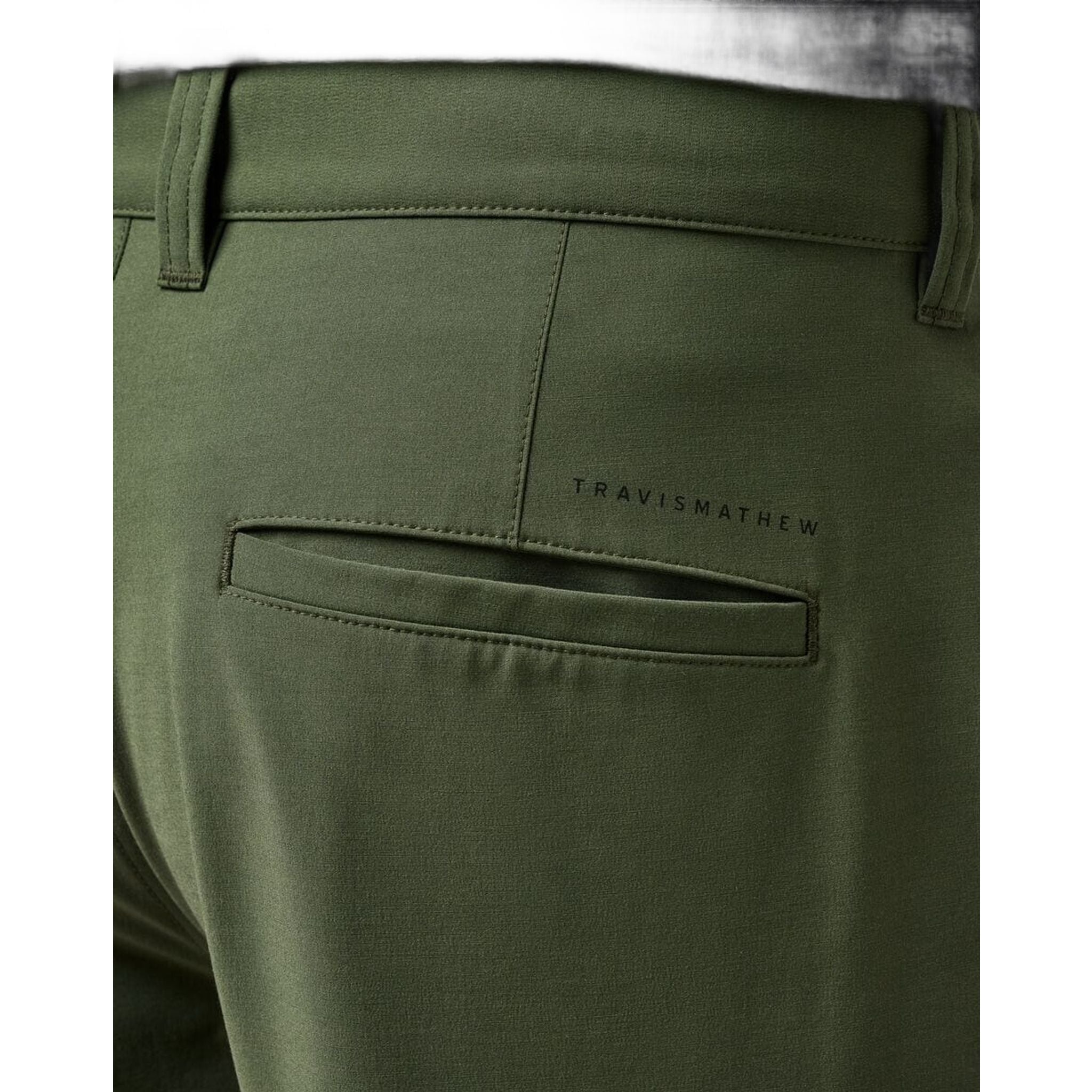 Short chino technique Travis Mathew pour hommes