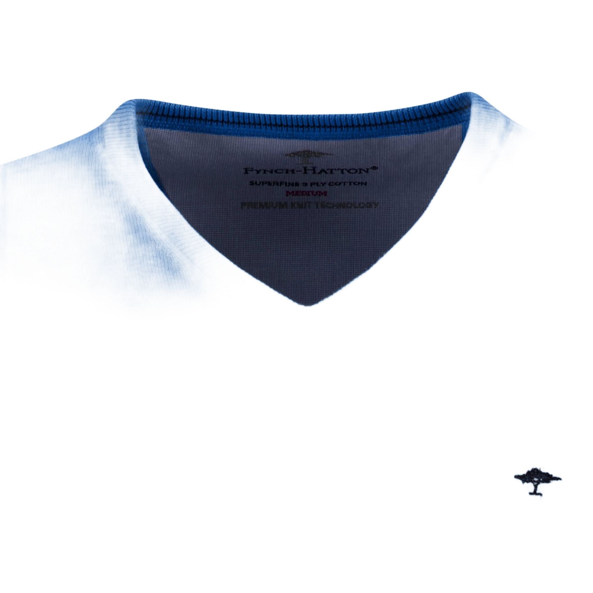 Pull de golf Fynch Hatton à col en V en superfine pour homme, couleur Océan clair