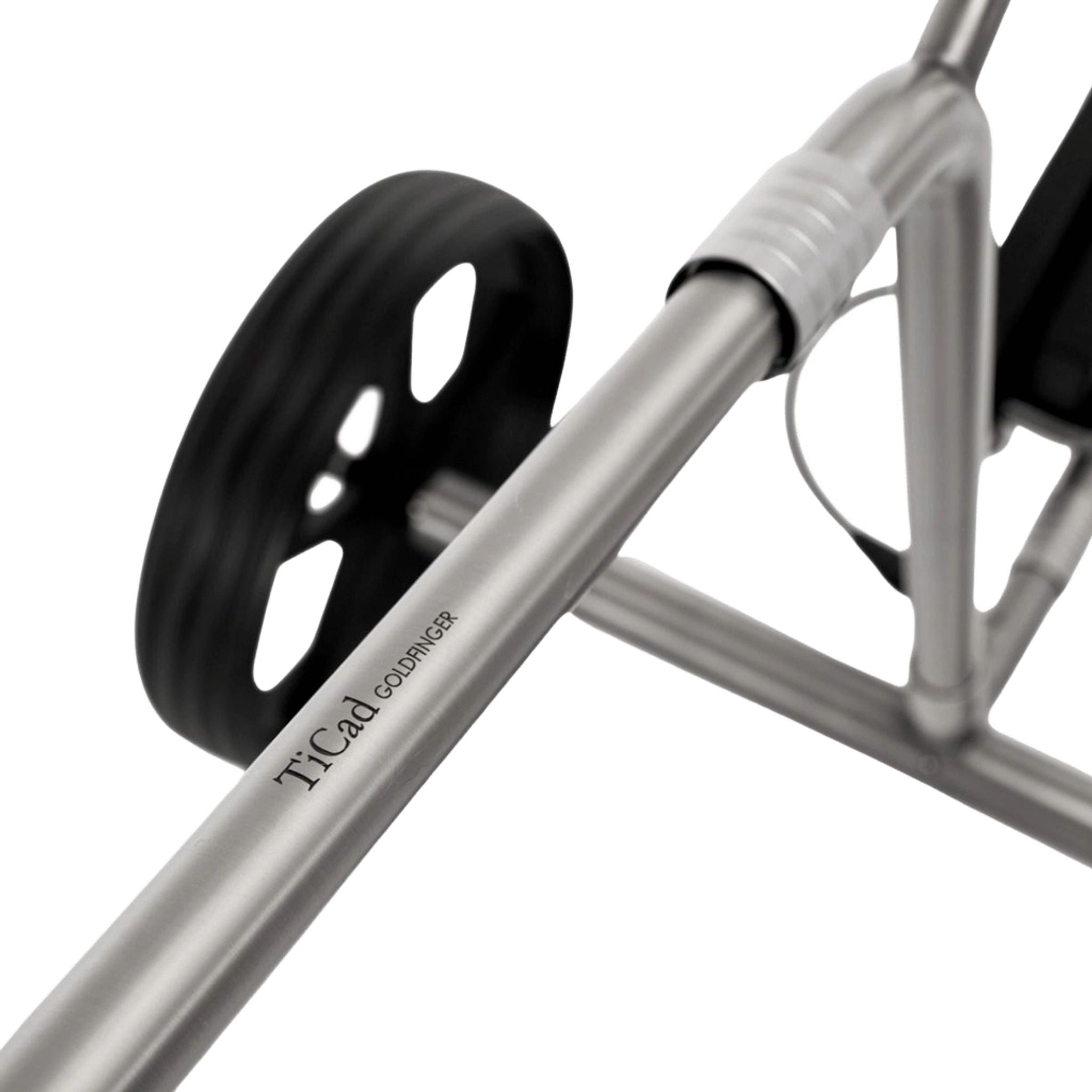 Chariot électrique TiCad Goldfinger avec commande par poignée rotative