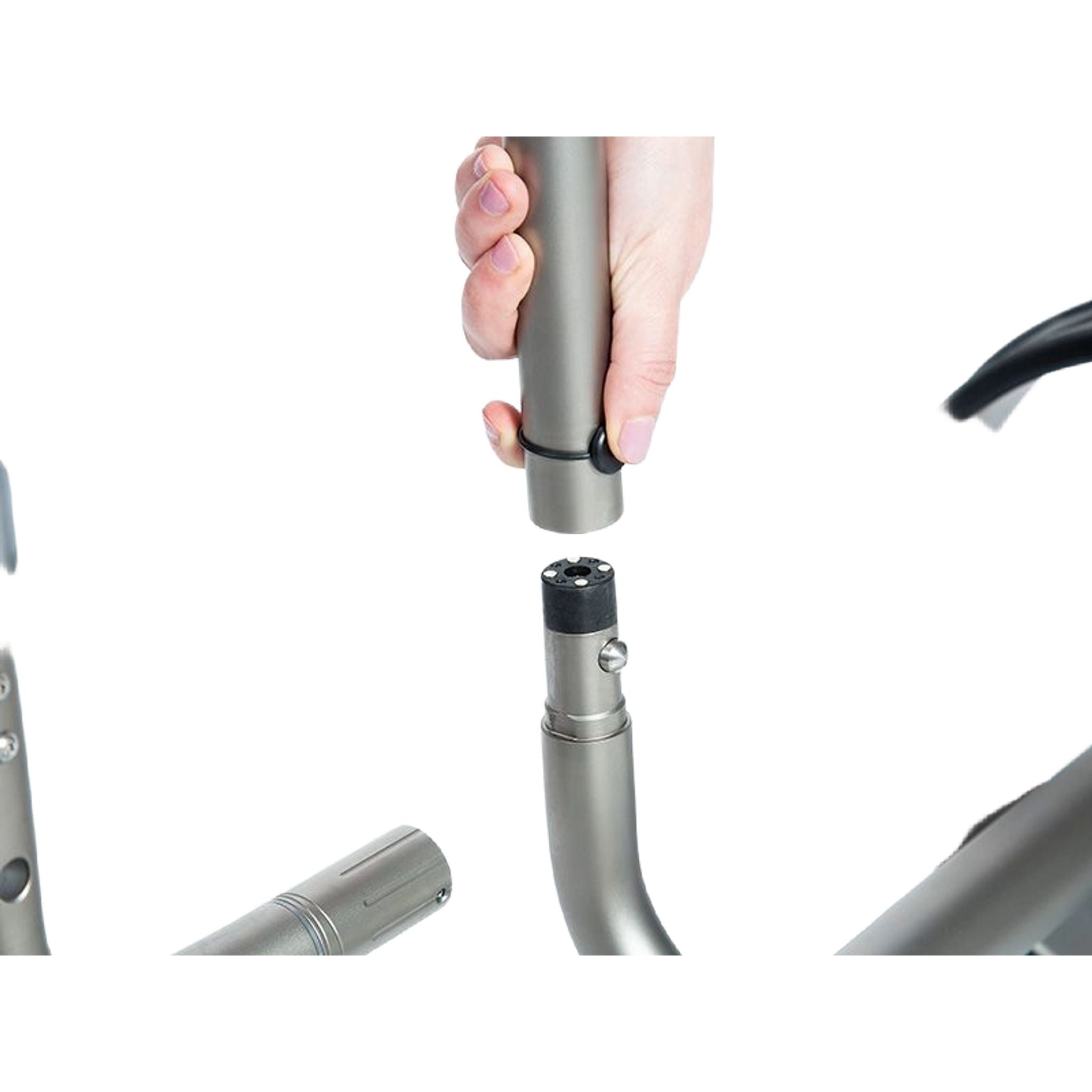 Poussoir JuCad Easy Pusher pour actionner les boutons de la broche sur le caddy