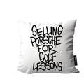 Taie d'oreiller de golfeur turbulent vendant une Porsche pour des leçons de golf